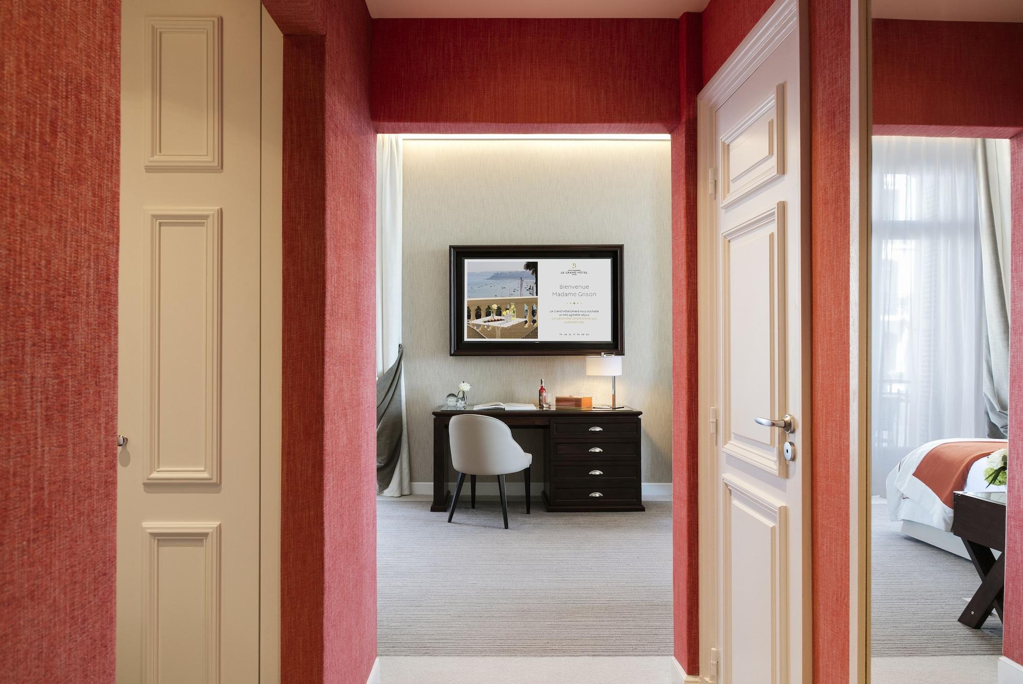 Hotel Barriere Le Grand Hotel Dinard Exterior foto