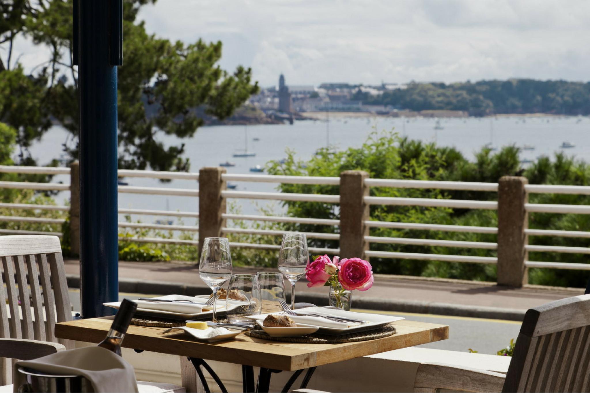 Hotel Barriere Le Grand Hotel Dinard Exterior foto