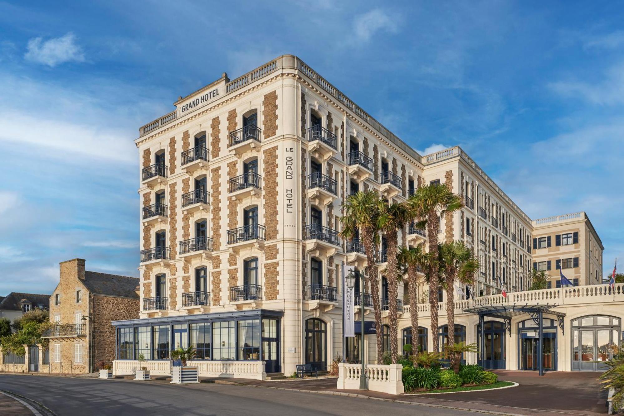 Hotel Barriere Le Grand Hotel Dinard Exterior foto