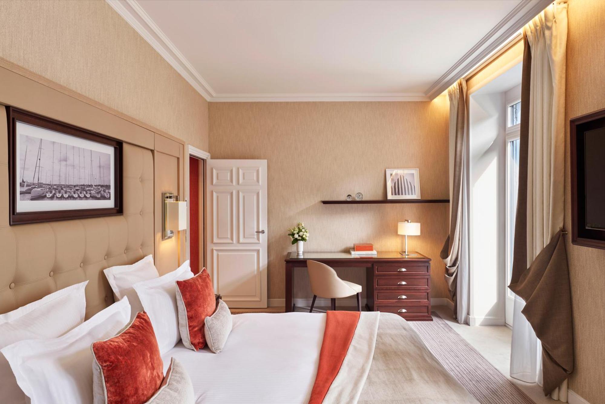 Hotel Barriere Le Grand Hotel Dinard Exterior foto