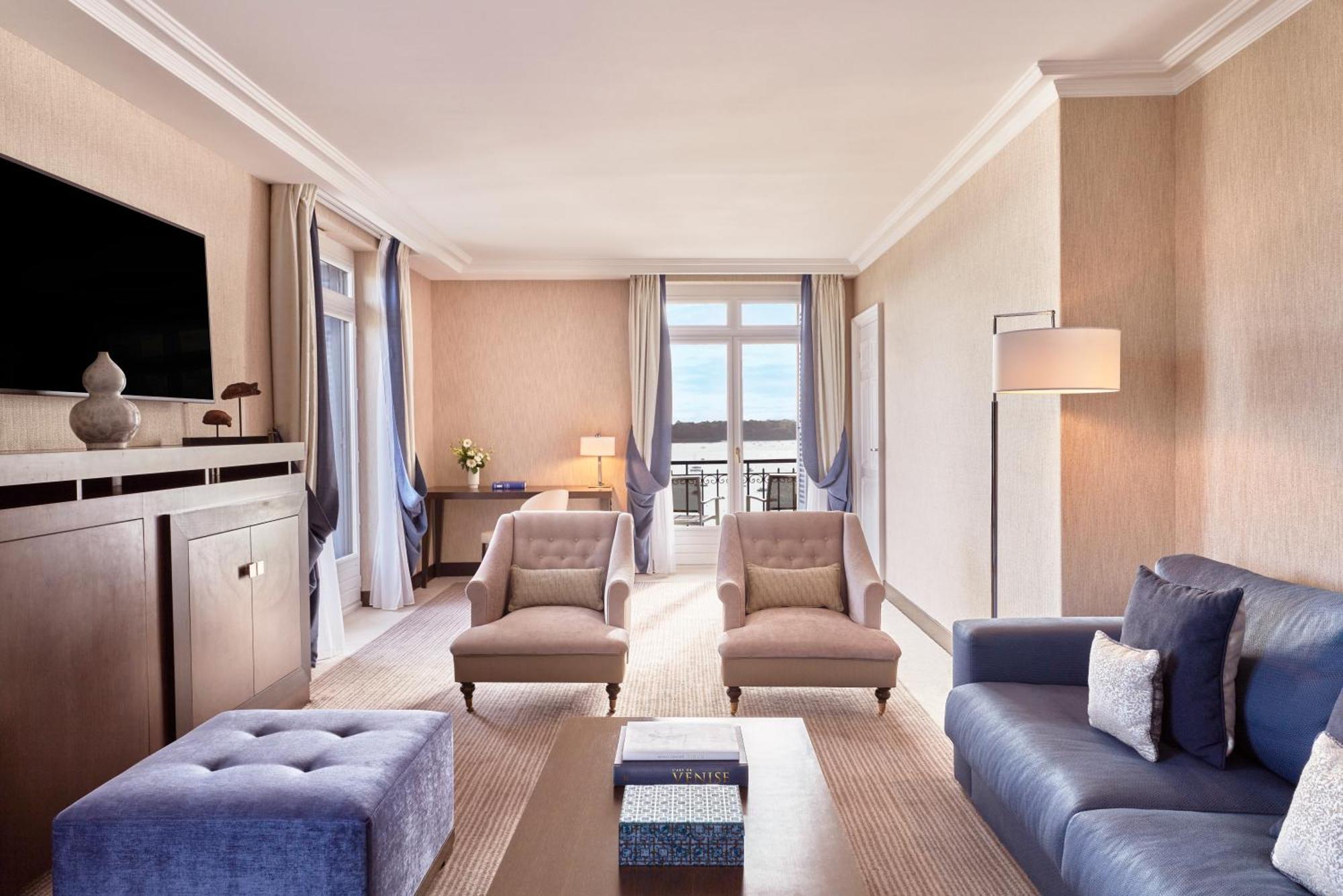 Hotel Barriere Le Grand Hotel Dinard Exterior foto