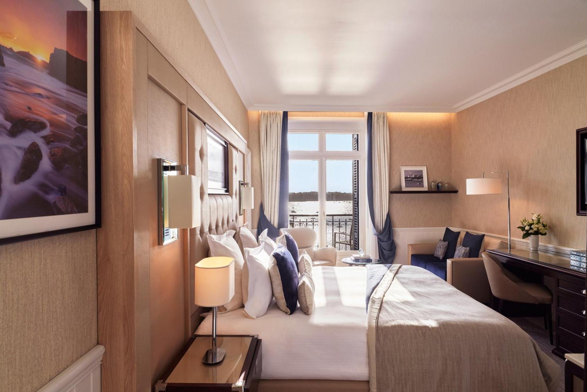 Hotel Barriere Le Grand Hotel Dinard Exterior foto